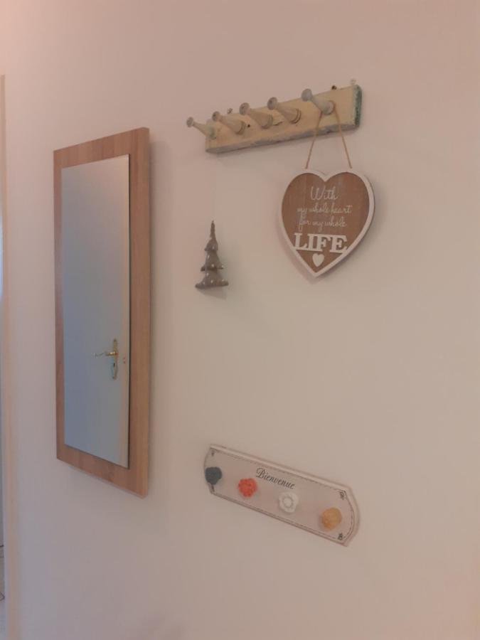 Rose Apartman Balatonlelle Exterior foto