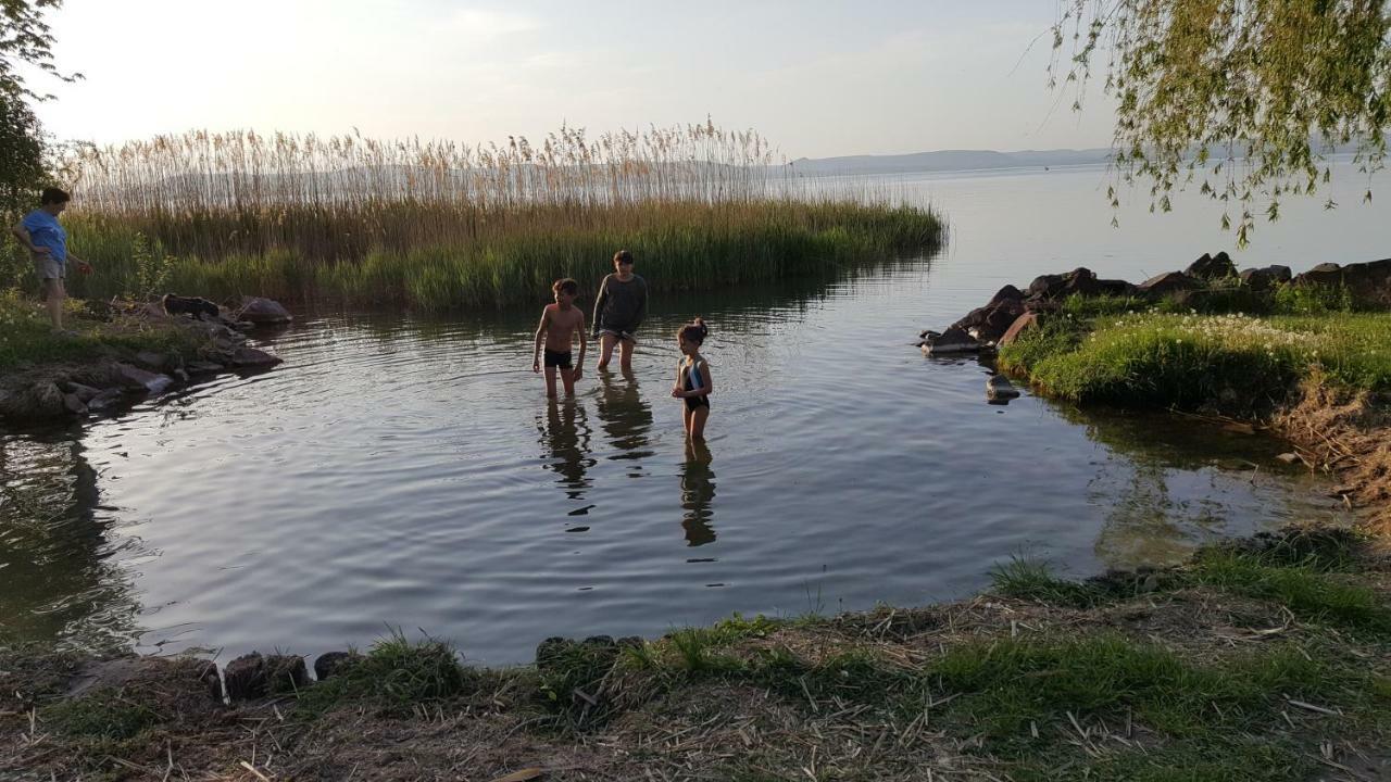 Rose Apartman Balatonlelle Exterior foto